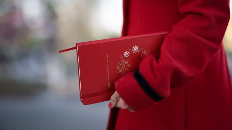 Moleskine® Hard Cover Holiday Notebook Gift Set - Scarlet Red-10